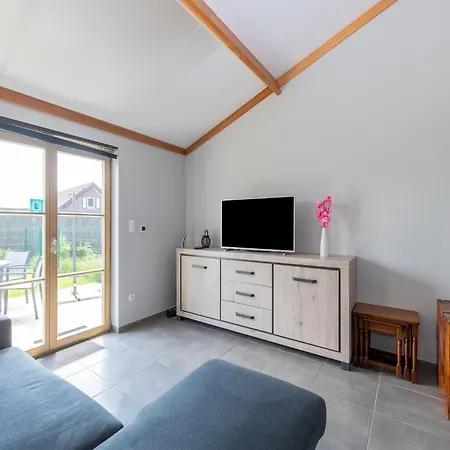 In With Private Garden, Cleaning Included * Koksijde