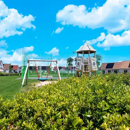 Holiday home In With Private Garden, Cleaning Included *