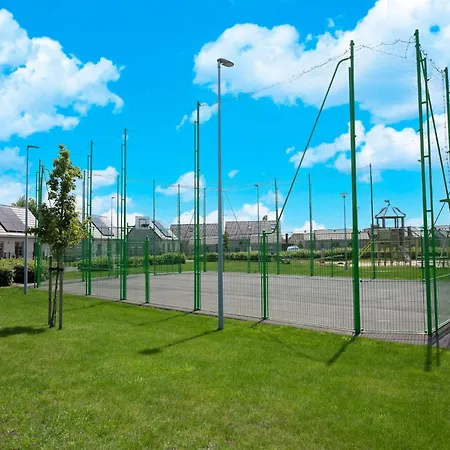 In With Private Garden, Cleaning Included Holiday home